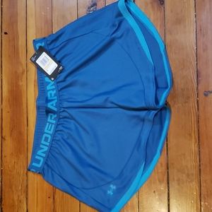 Brand New Under Armour shorts size Medium